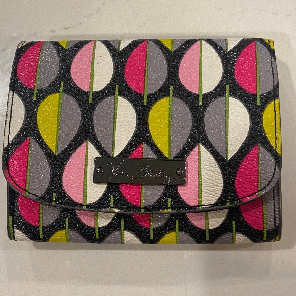 Vera Bradley Small Trifold Wallet Retired "Moon Drops" Pattern - Picture 1 of 4